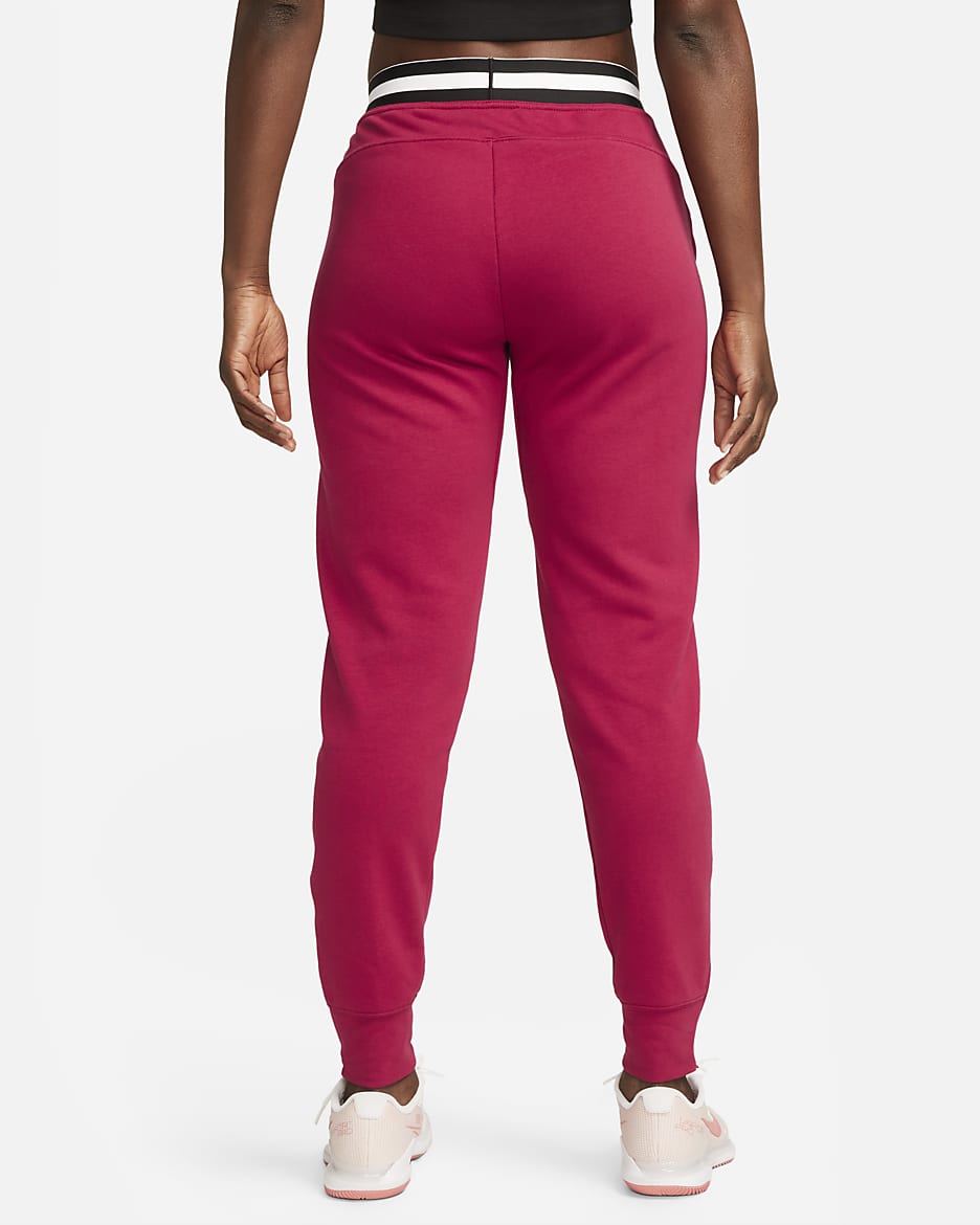 NikeCourt Dri FIT Heritage Women s French Terry Tennis Pants. Nike